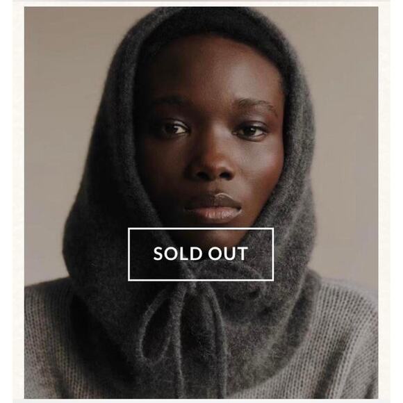 La Maille Sezane Côme Hooded Scarf in Charcoal Grey NWT✨ - Picture 4 of 7